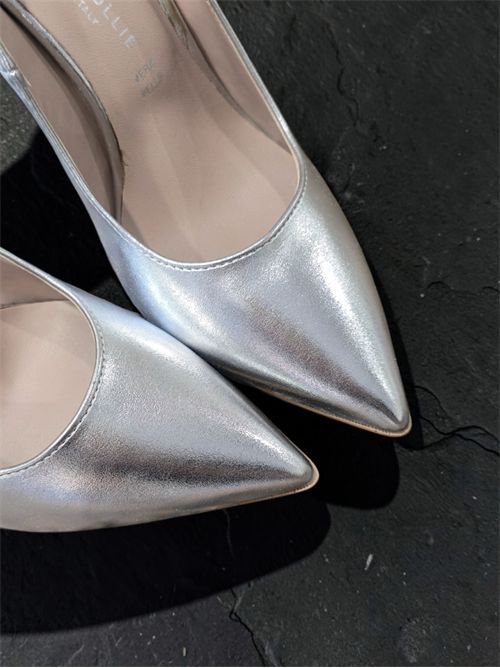 décolleté spillo in pelle DIVINE FOLLIE | 270ARGENTO